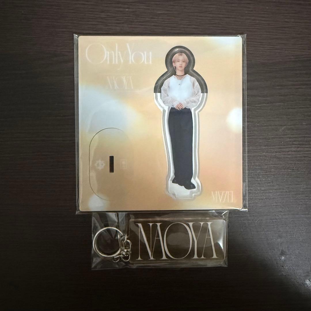 MAZZEL NAOYA ナオヤ アクスタ アクキー