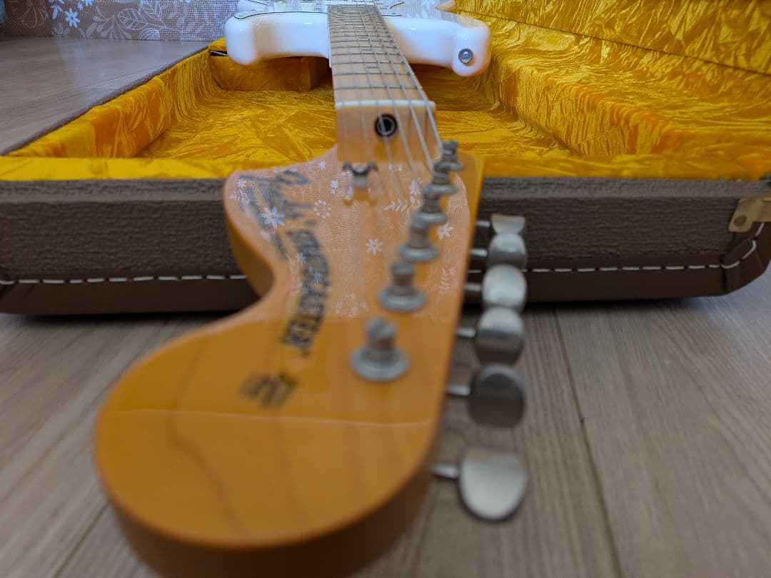 ギター Fender JV Modified '60s Stratocaster