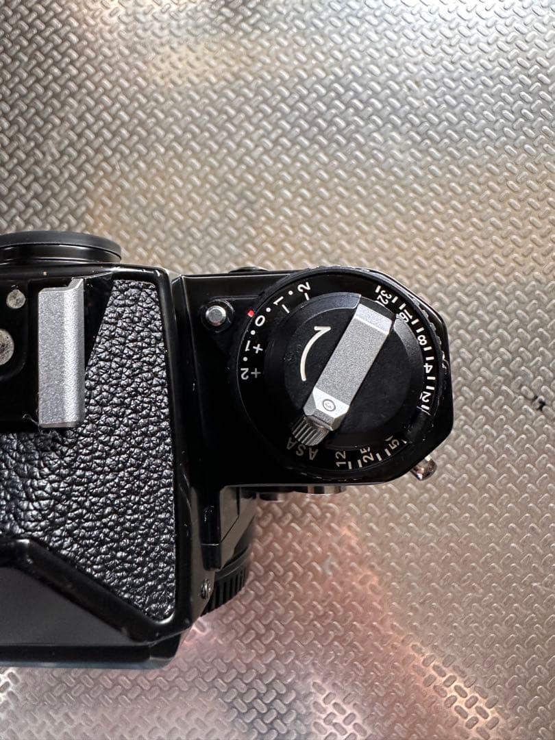 Nikon FE ブラック 美品 動作良好 ボディ　キャップ付