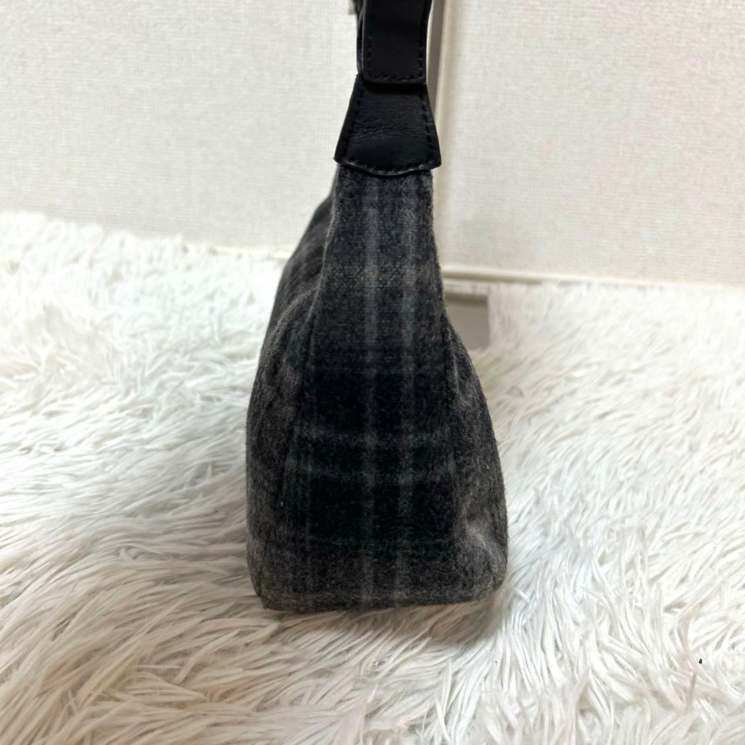 【希少✨ウール/チェック】フェラガモ　ワンショルダーバッグ　グレー　Y2K 美品