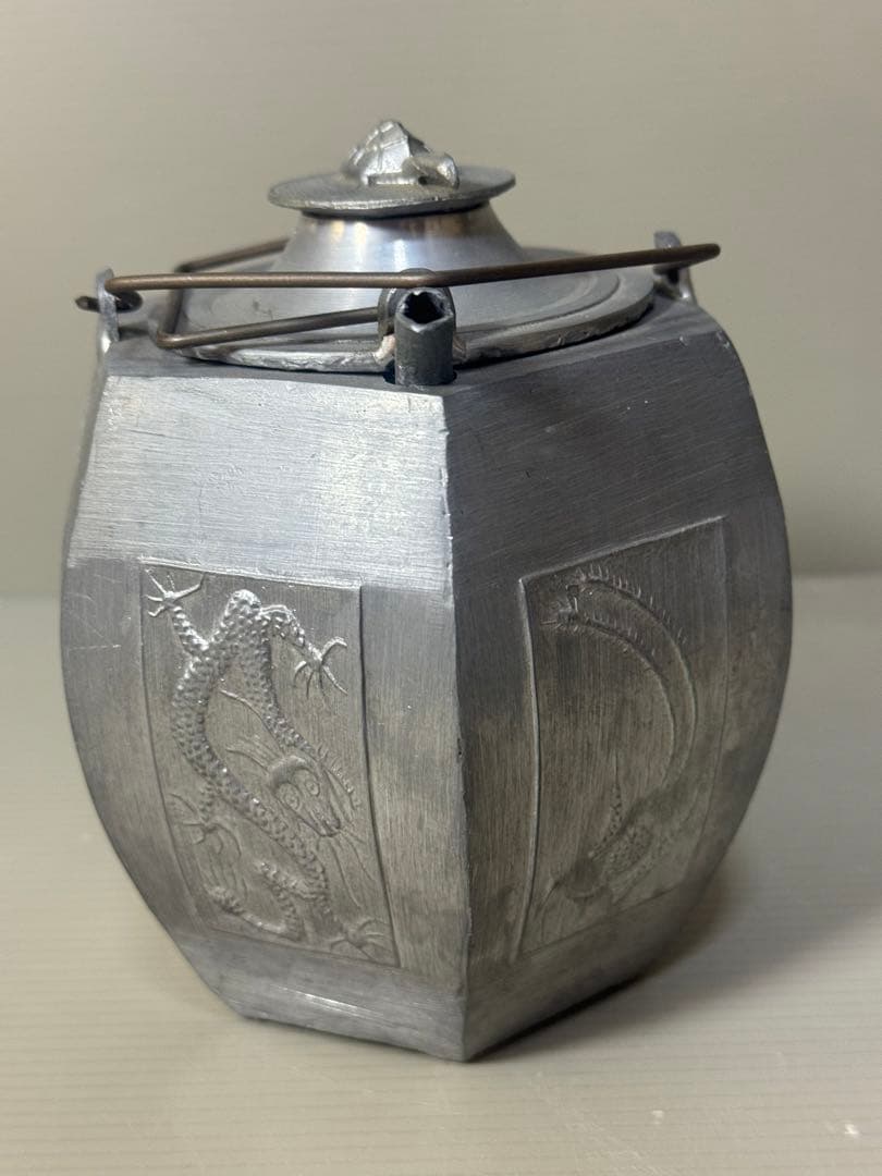 2396  中国酒器　六角チロリ　錫製  骨董品