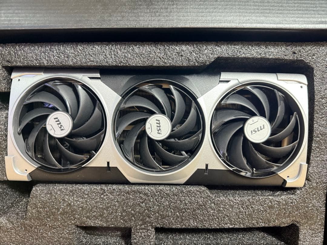 MSI NVIDIA GEFORCE RTX 5090 基板（PCB）なし