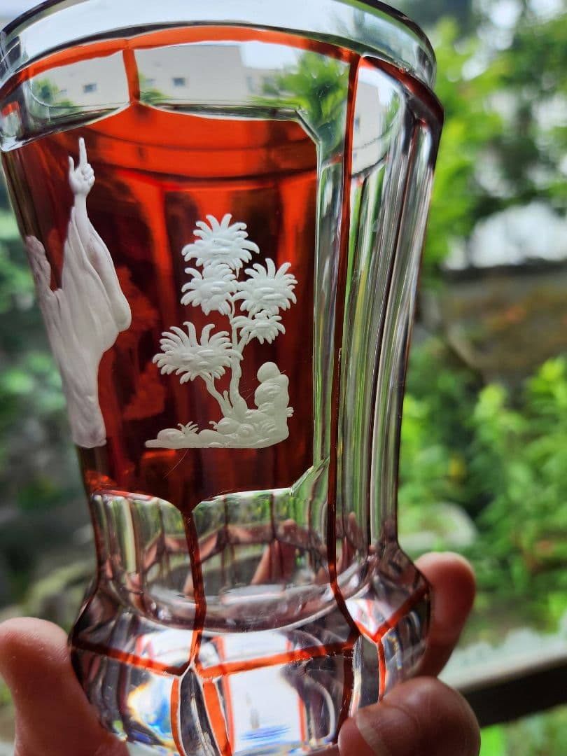 モーゼル　ガラス工芸品　ゴブレット　花瓶　クリスタル　赤