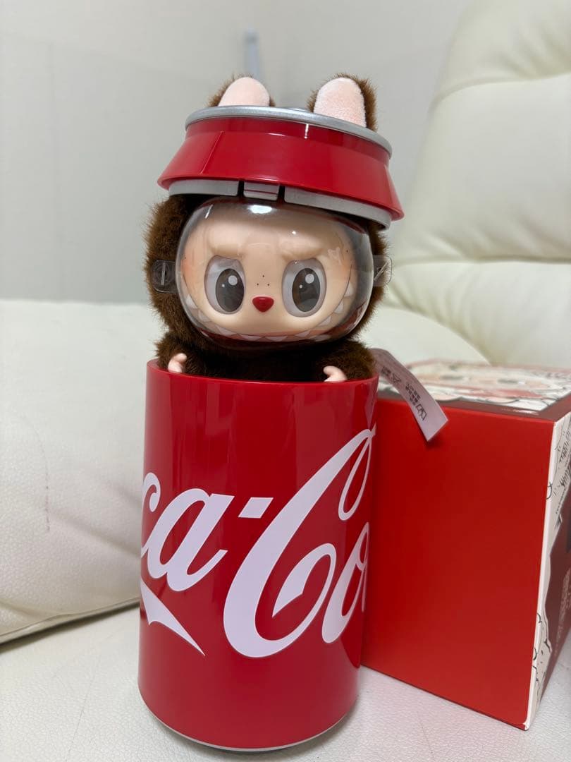 コカコーラ　ラブブ　Labubu ぬいぐるみ　シークレット