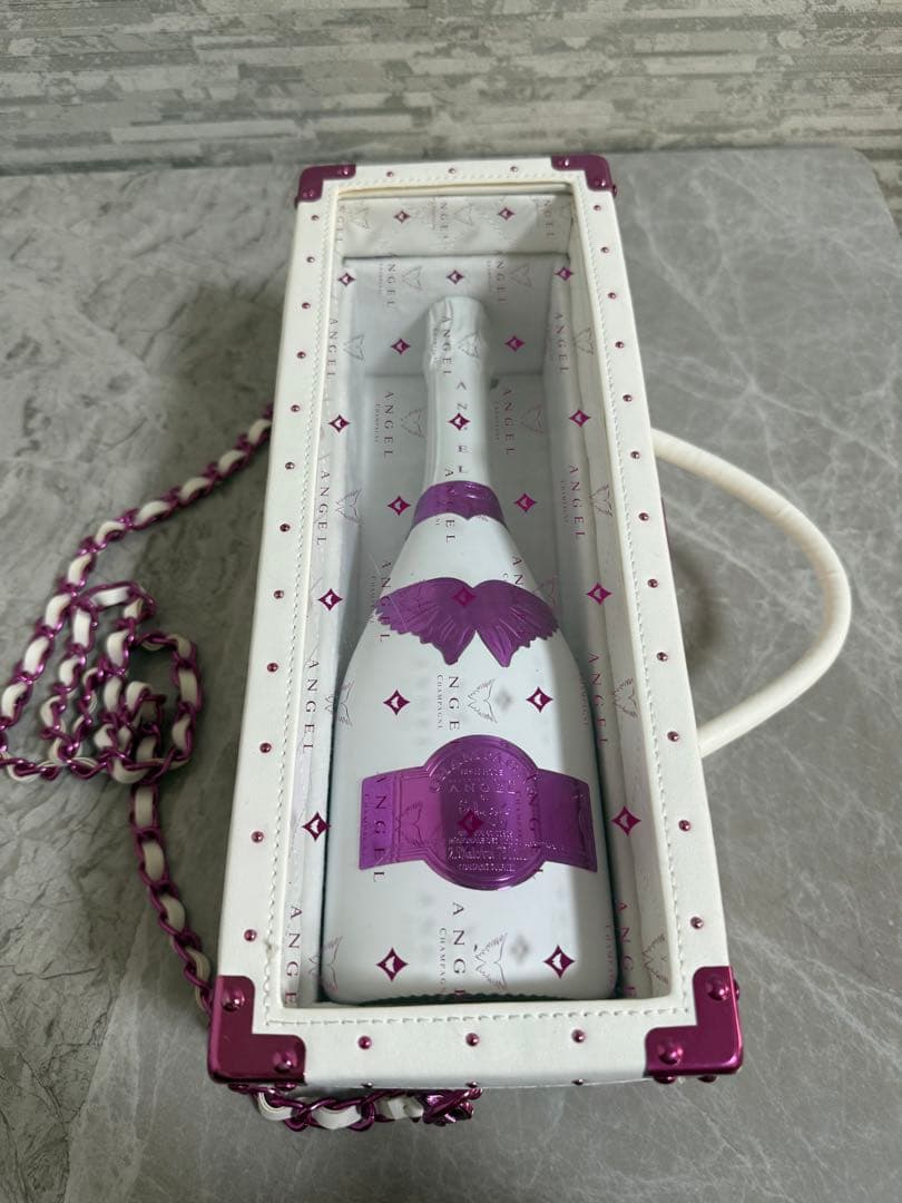 エンジェル ブリュット ロゼ バレンタインデー エディション ケース付き