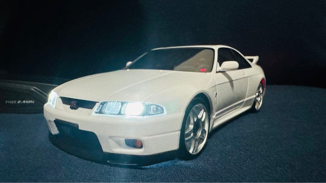 ミニッツ　AWD レディセット　R33 ホワイト