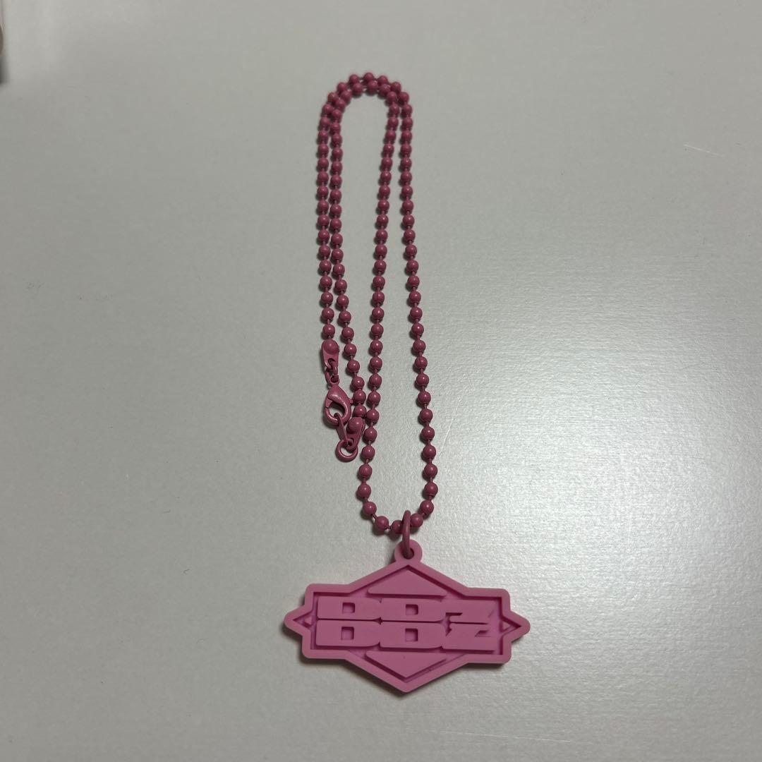 砂田将宏　ネックレス