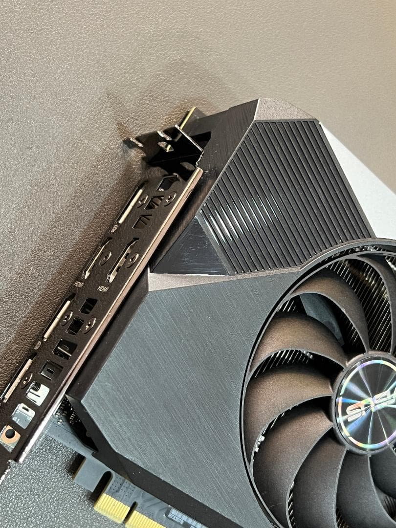 ASUS DUAL-RTX3070-O8G (ジャンク扱い)