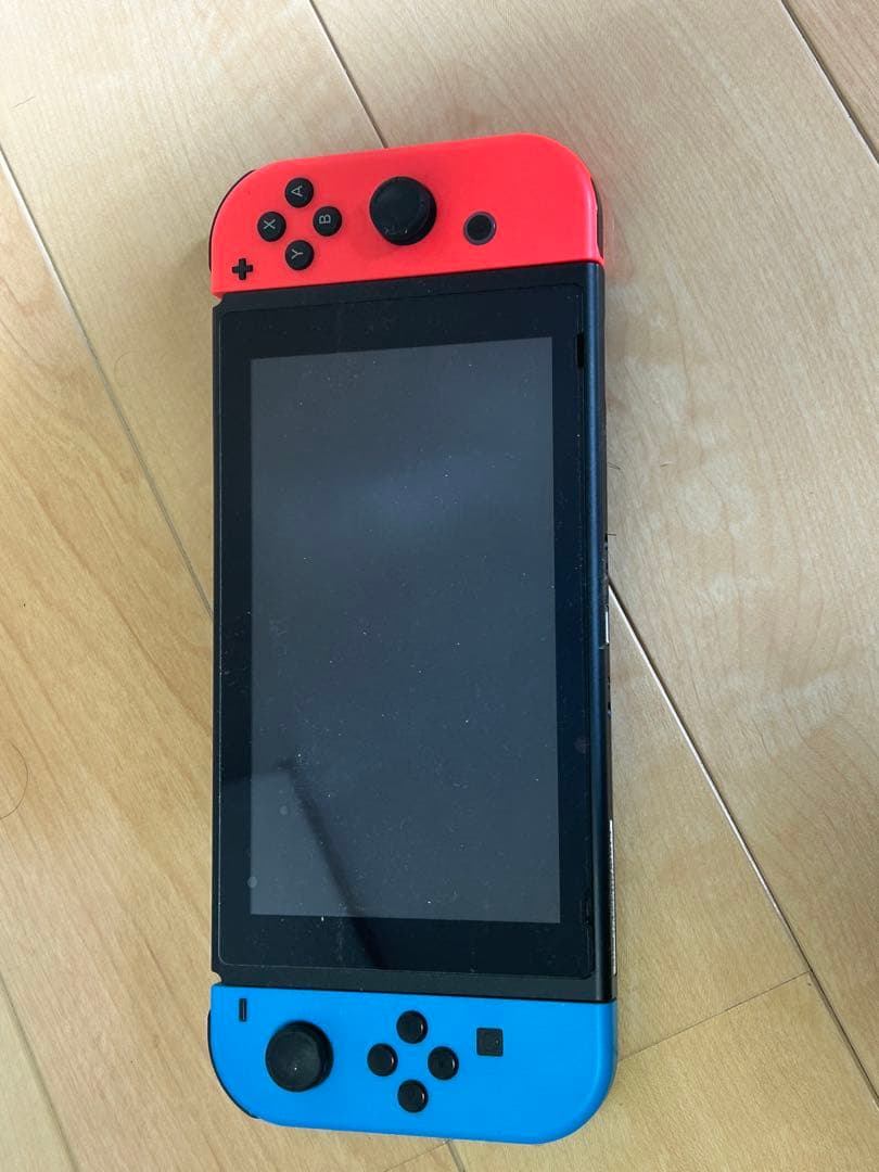 Nintendo Switch 本体 赤と青