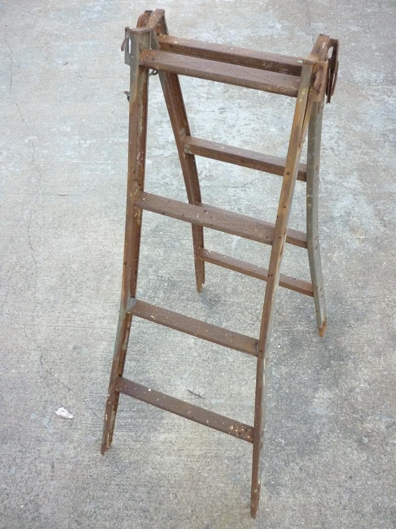 ヴィンテージ アイアン製ラダーA 脚立 インダストリアル 梯子 ディスプレイ台
