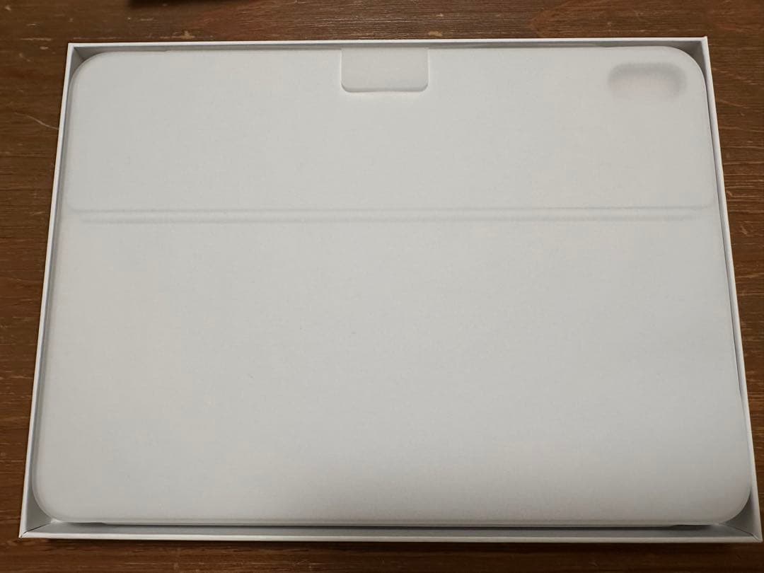 iPad Magic Keyboard Folio A2695 - 日本語