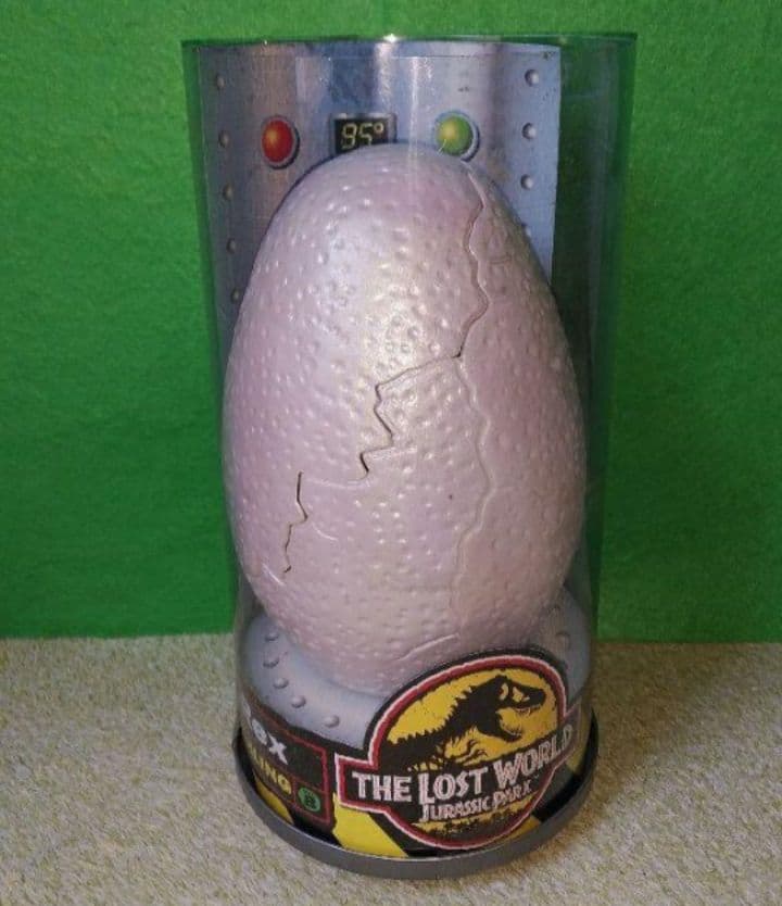 ジュラシックパーク　ロストワールド　フィギュア　Tレックス　ハッチリング　たまご