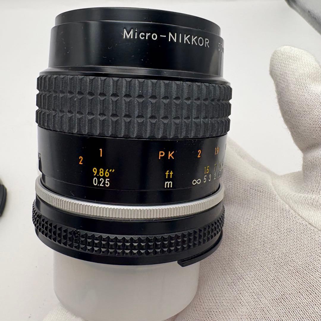 Nikon Nikkor 135mm f/2.8 ズームレンズ