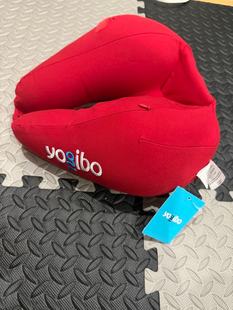 Yogibo U字型首枕 4個赤黒グレ−2 ネックピロー　エックス　X