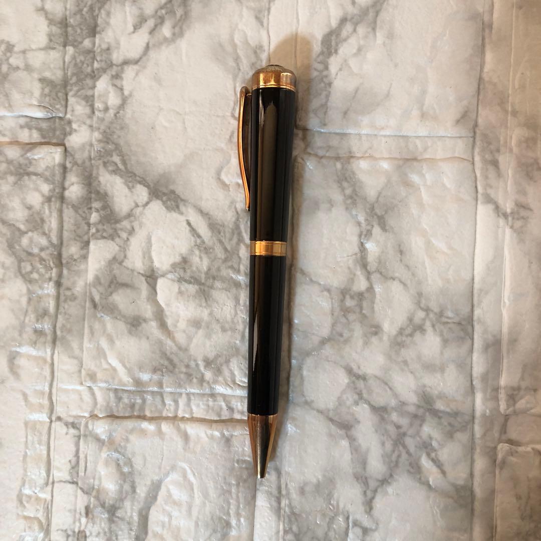 レア Devotié ボールペン 日本ではレア物になります。