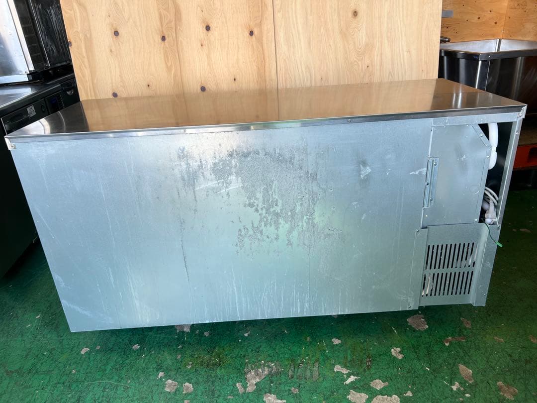 2018年 Panasonicテーブル形冷蔵庫 1500x600x800