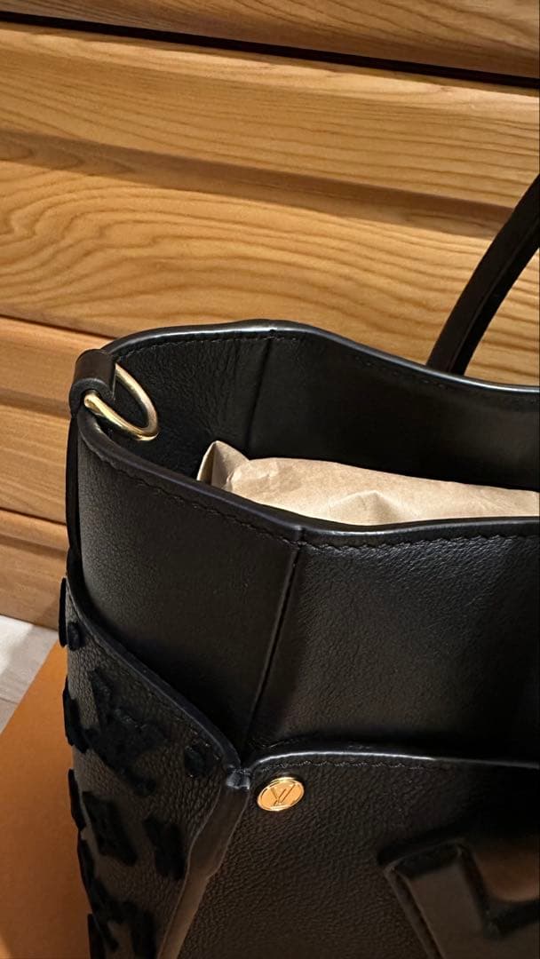 Louis Vuitton オンマイサイドMM　美品