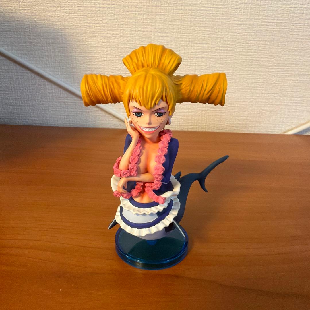 ワンピース　シャーロット・プラリネ タイヨウの海賊団　フィギュア
