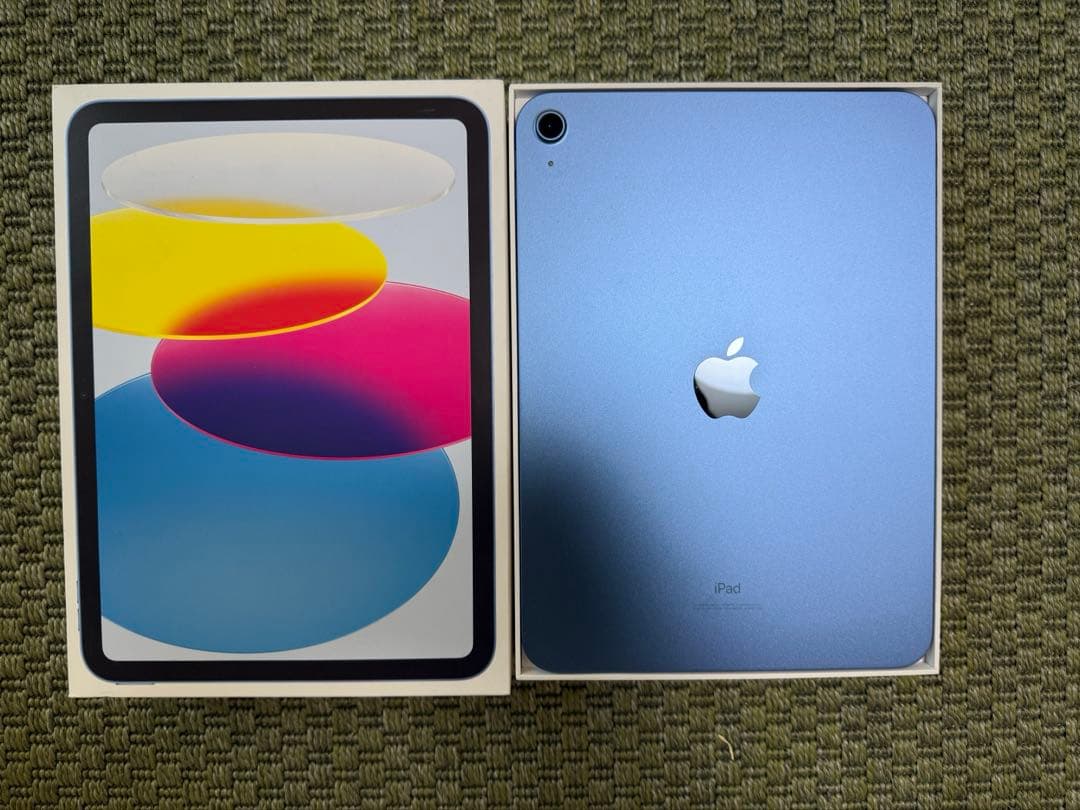 Apple iPad 本体 ブルー 第10世代　64GB