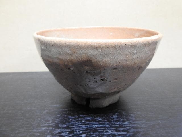 三葉葵紋入茶碗　萩焼　合わせ箱　MA264