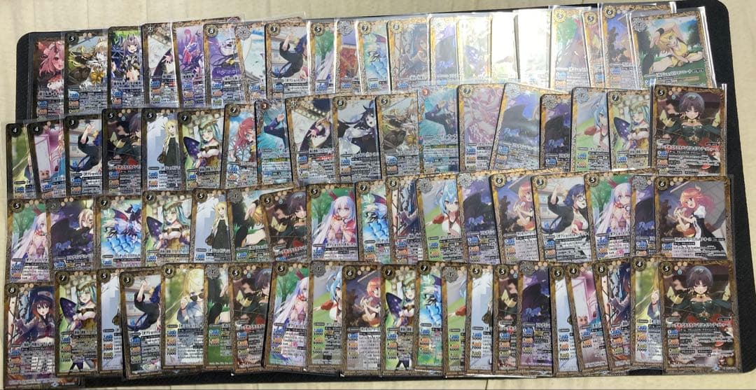 引退品　バトスピ ディーバのみレアカードなど多数