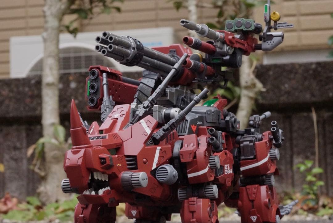 ゾイド HMM レッドホーン GC 完成品