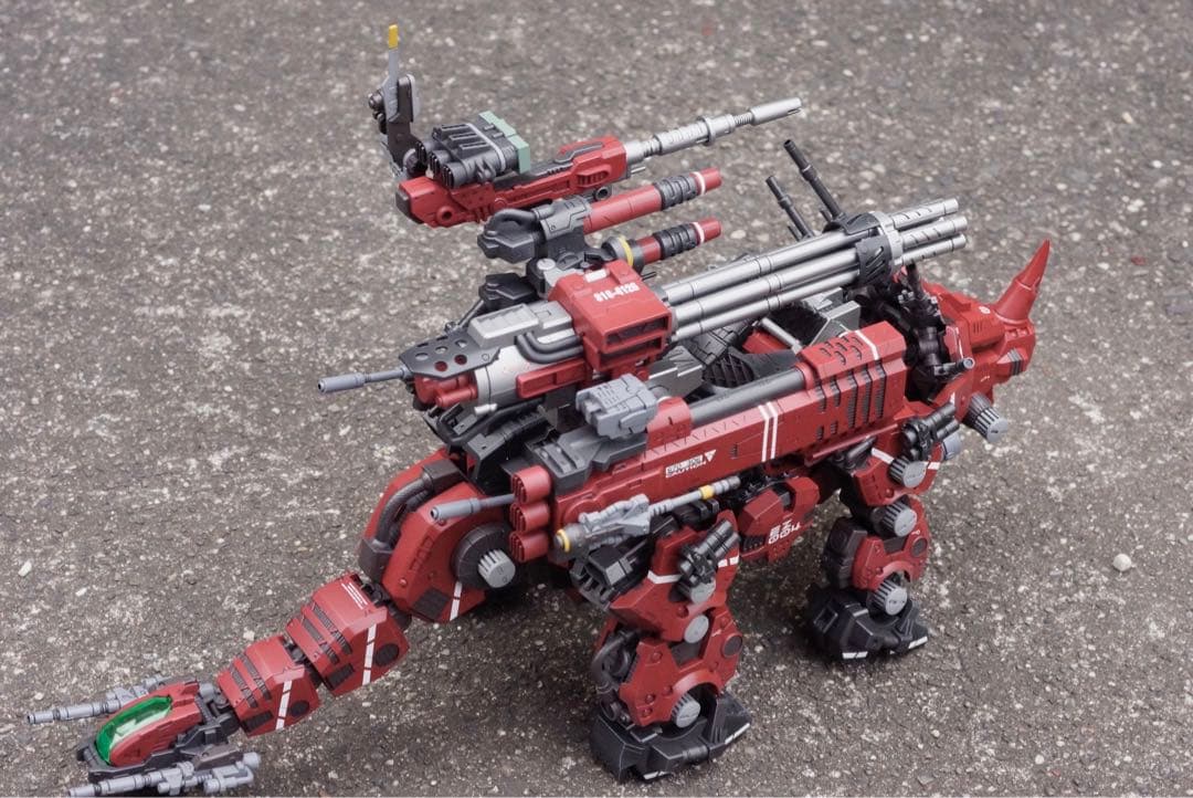 ゾイド HMM レッドホーン GC 完成品