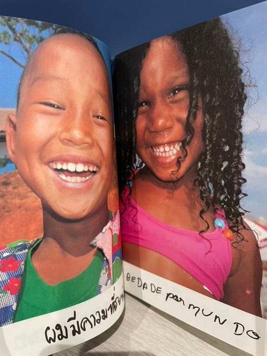 グッドデザイン賞受賞 Merry Expo ガイドブック　撮影:水谷孝次