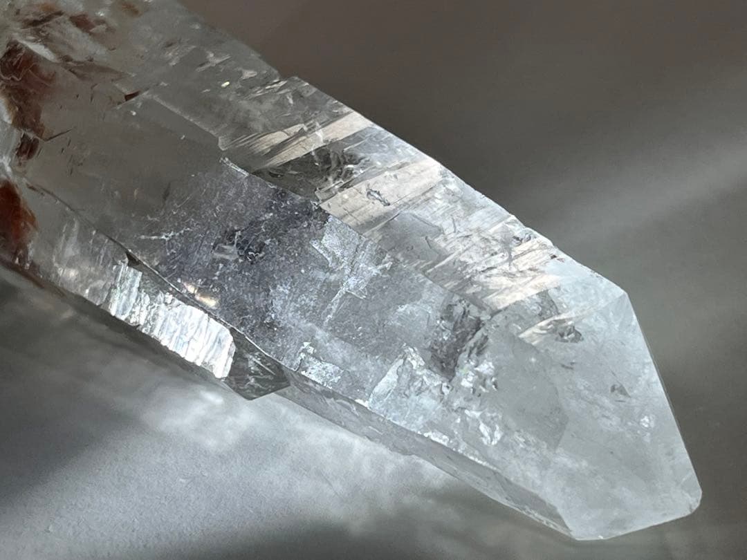 炎の精霊ঌ 　アンフィボールインクォーツ✨　原石　ポイント　クリスタル　水晶