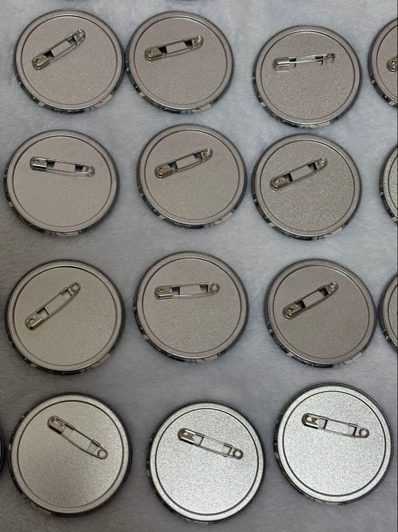 ブルーロック 凪誠士郎 仮面舞踏会 缶バッジ 70点 ノーブル1点