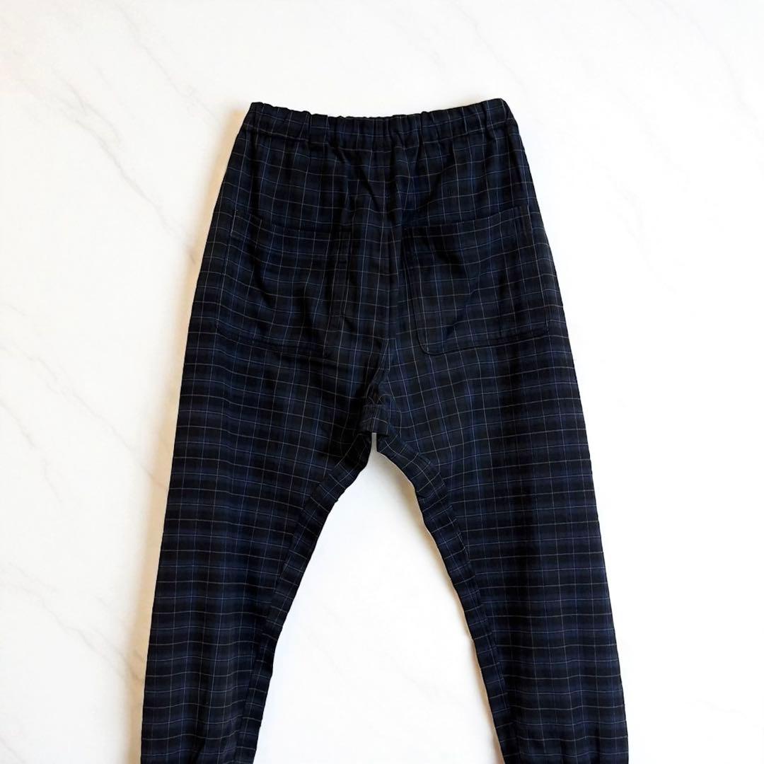 アーツアンドサイエンス　ネイビーチェック　イージーパンツ　カシミヤ混