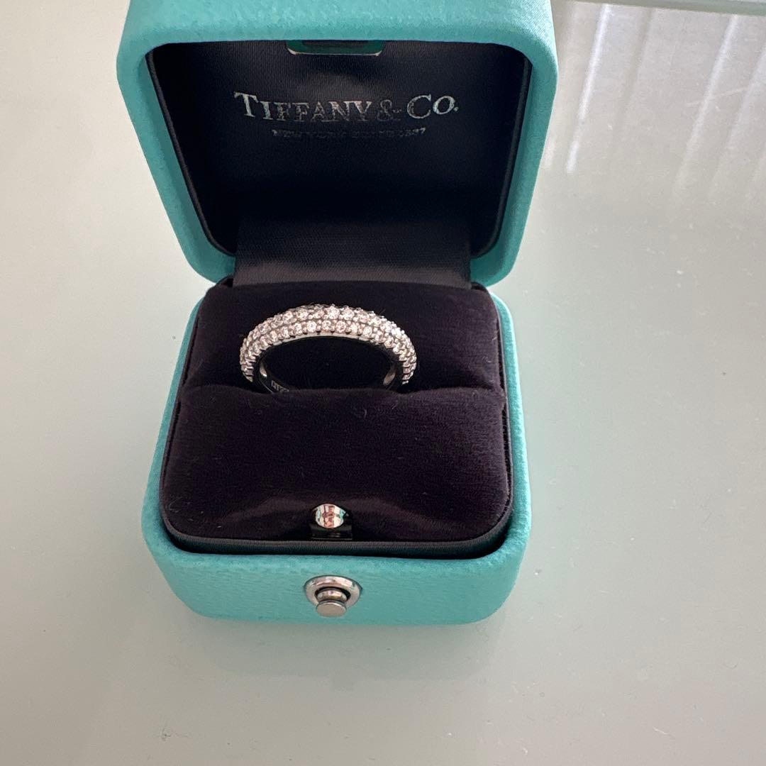 ポンテヴェキオダイヤパヴェエタニティリング　0.73ctティファニー　カルティエ