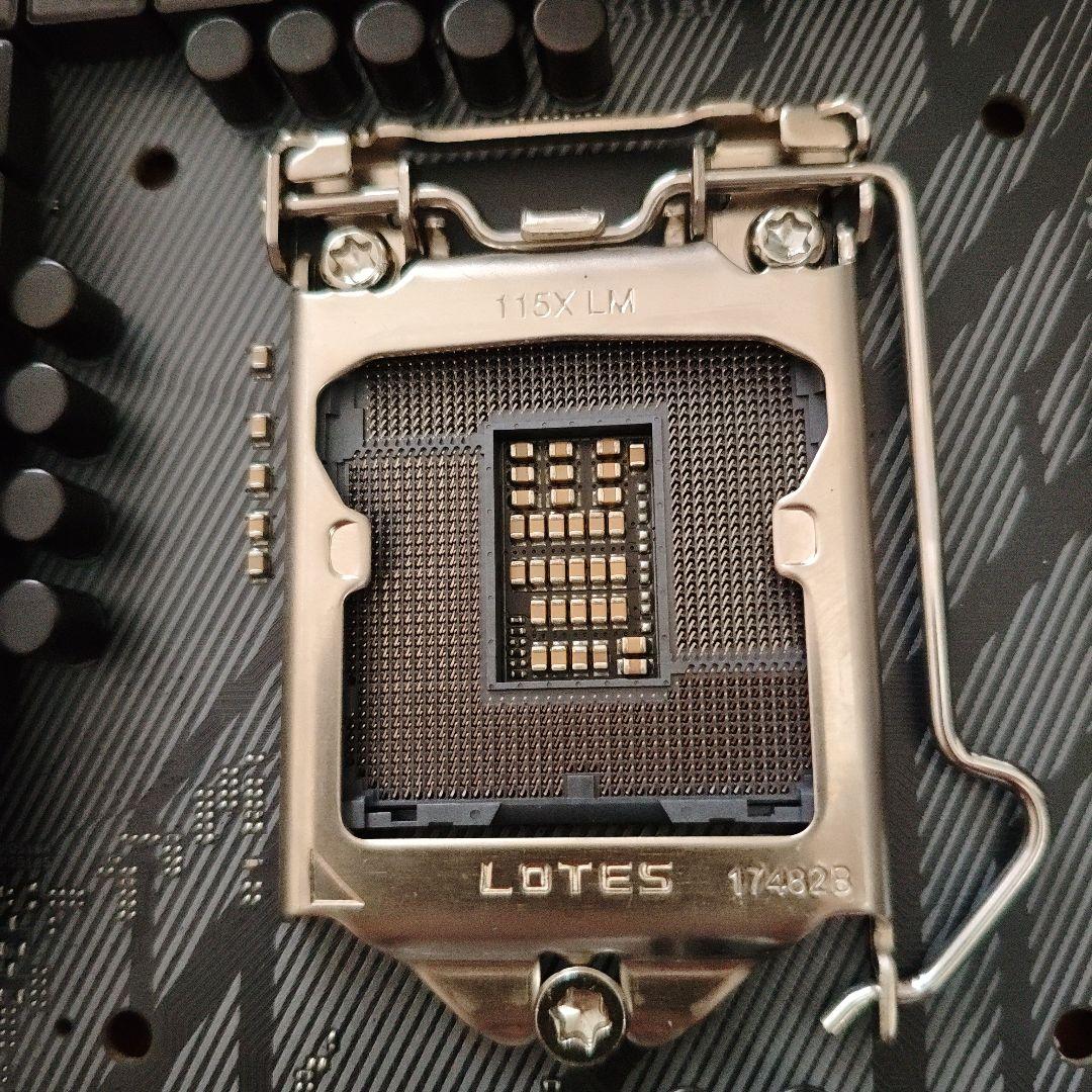 ASUS STRIX Z370-F GAMING マザーボード