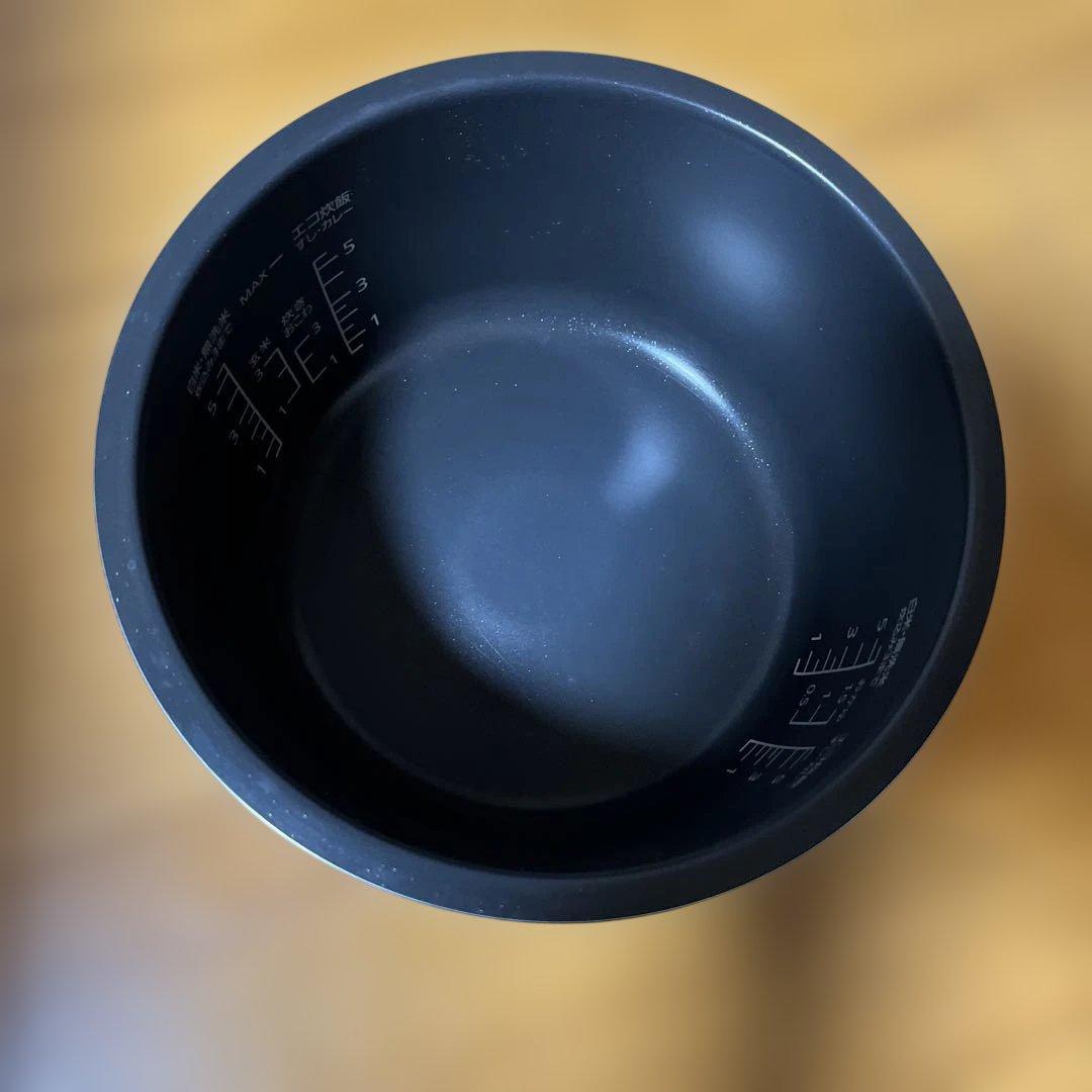 動作品　Panasonic SR-N310D 2025年製　炊飯器　IHジャー