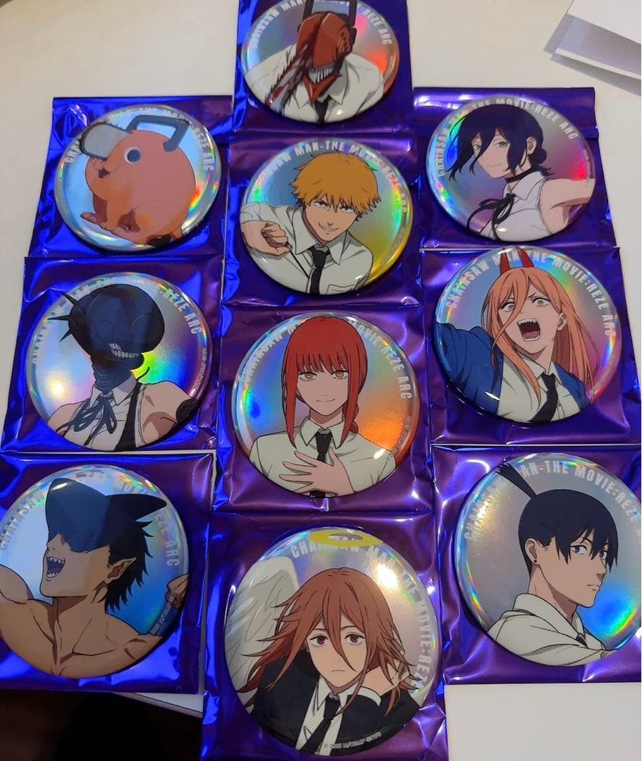 チェンソーマン　トレーディング ビッグカンバッジ オーロラVer.(76mm)