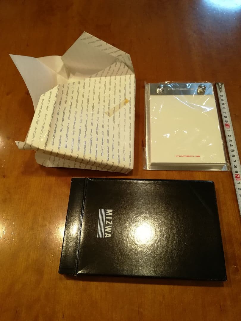 ✨PORSCHE ポルシェ 重厚感あるステンレス台のメモ帳