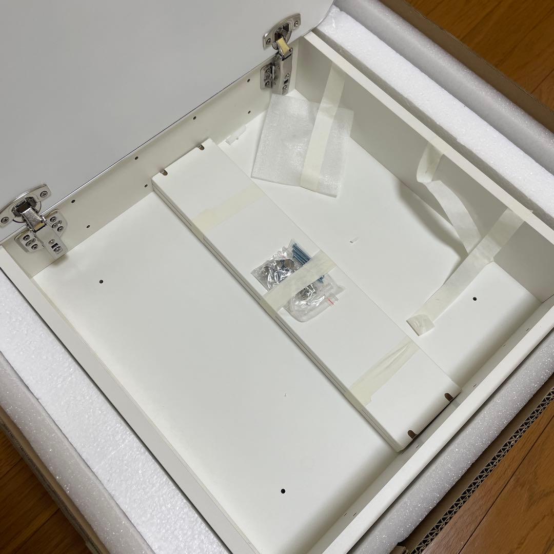 やっち様ミラー キャビネット 鏡 収納 50x60cm ホワイト×シルバー