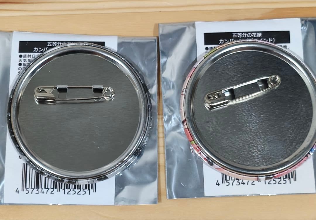 五等分の花嫁×TheキャラSHOP ブラインド缶バッジ 二乃 2個