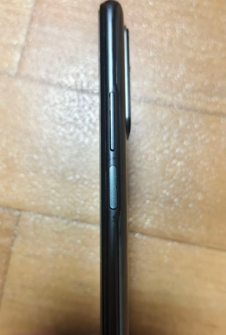 Xiaomi 11T 背面割れ