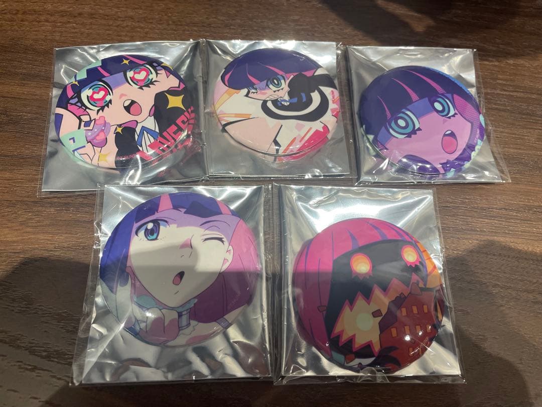 NEWパンティ&ストッキングwithガーターベルト　缶バッジ　ストッキング