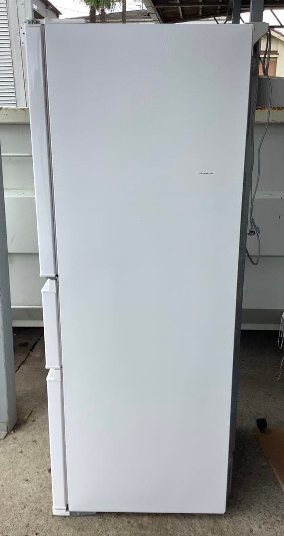 ま 2021年製 東芝 3ドア冷蔵庫 GR-S33SC(WT) 326L