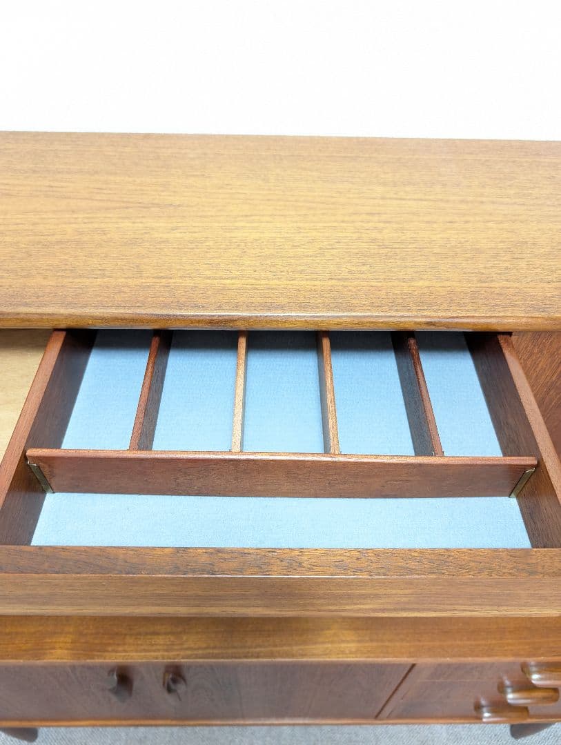 g-plan ハイサイドボード　木製ミッドセンチュリーモダンキャビネット