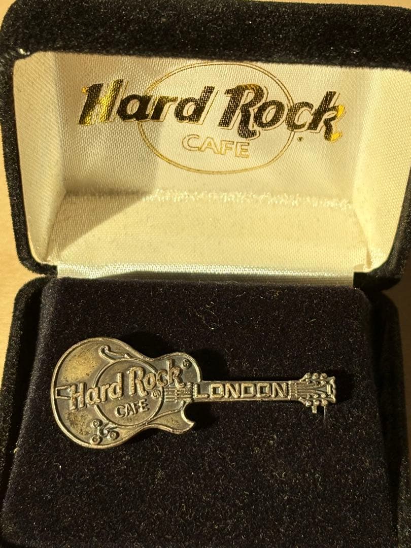 Hard Rock Cafe ギターピンバッジ ロンドン