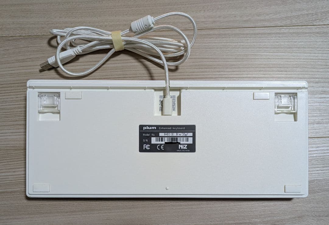 NIZ 84キー 英字配列 静電無接点方式キーボード