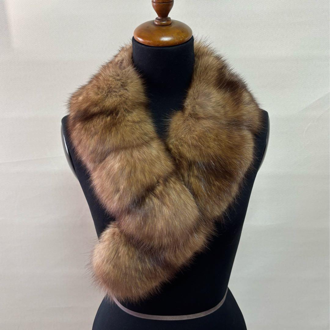 美品 Leilian レリアン セーブルファーカラー クリップ付 リアルファー