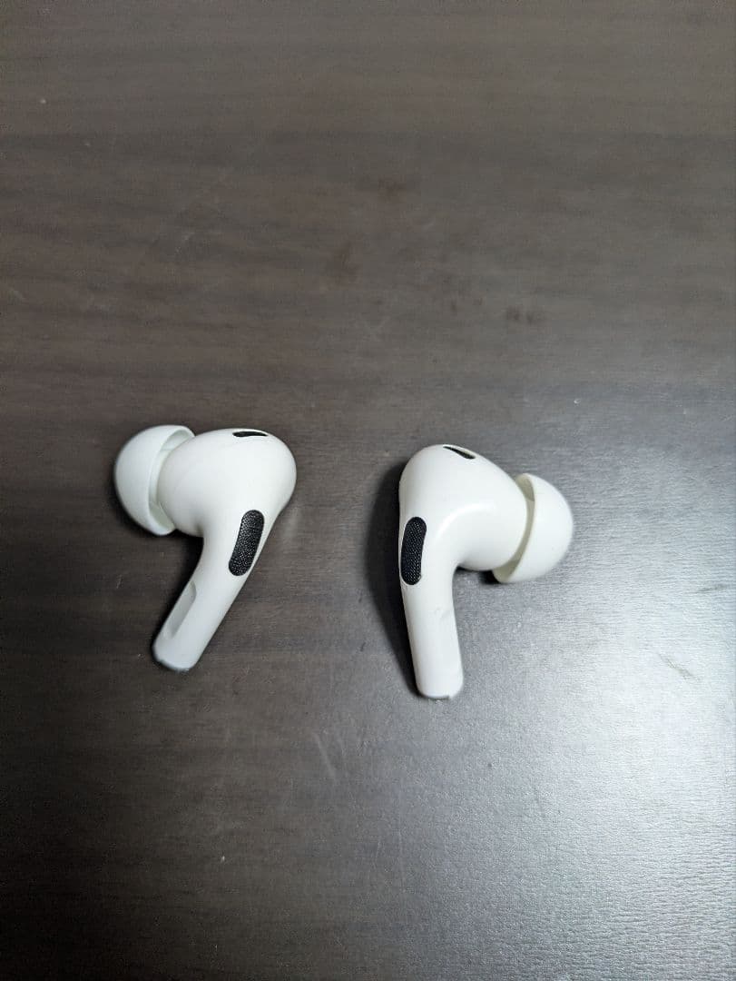 サッカー　AirPods Pro 第2世代 USB-C