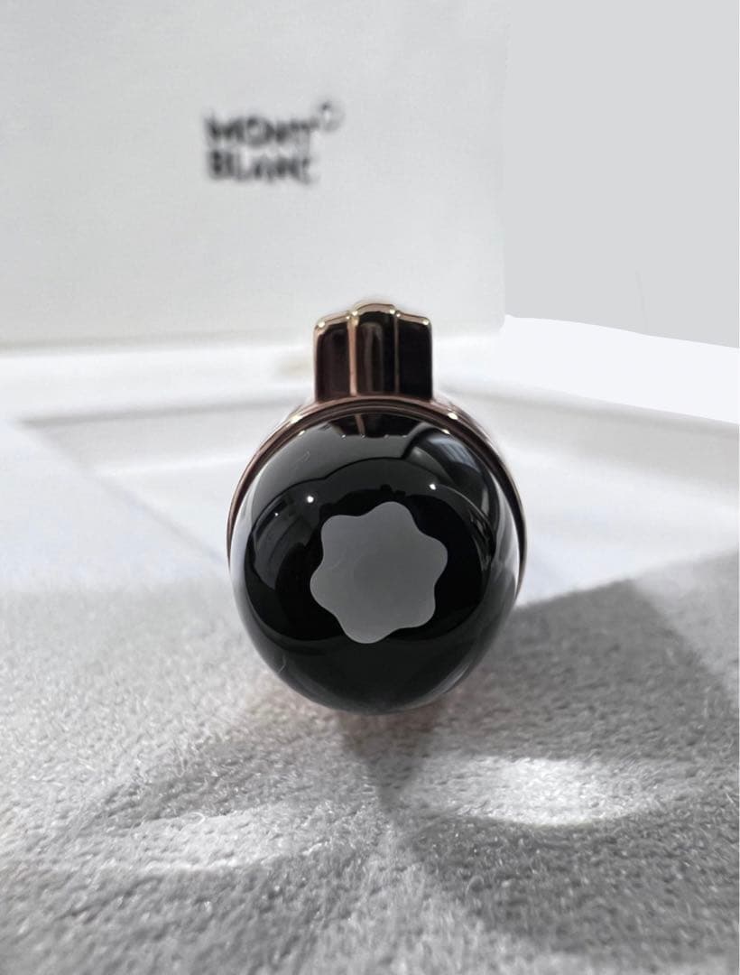 ブラックフライデーセール中！！【新品極美品】モンブラン　ボールペン　カードケース