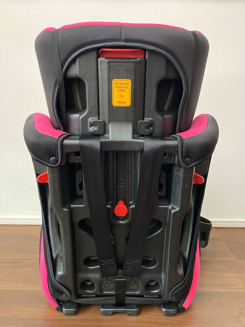 【西松屋限定】ミニーマウス チャイルドシート ピンク 限定モデル 廃盤