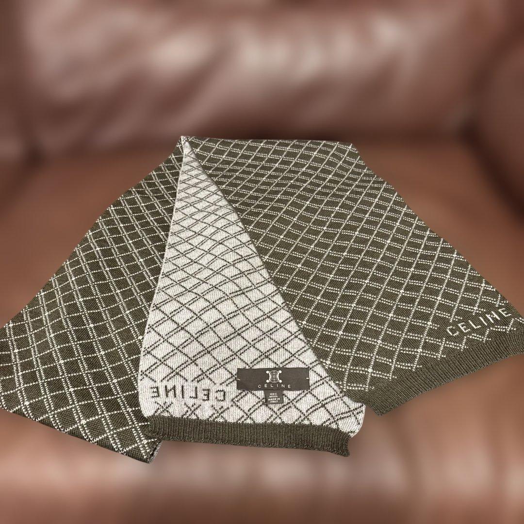 値下げしました　美品　CELINE マフラー