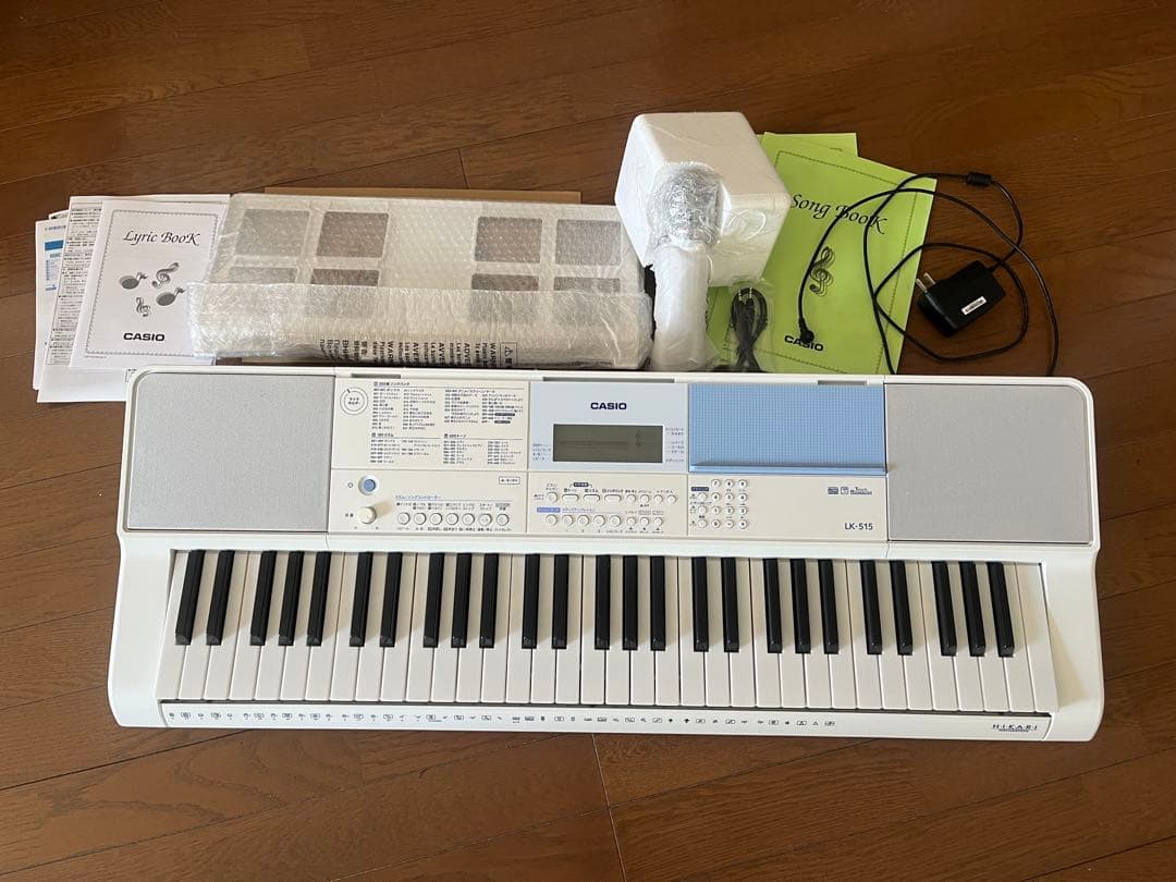 Casiotone 光ナビゲーションキーボード LK-515
